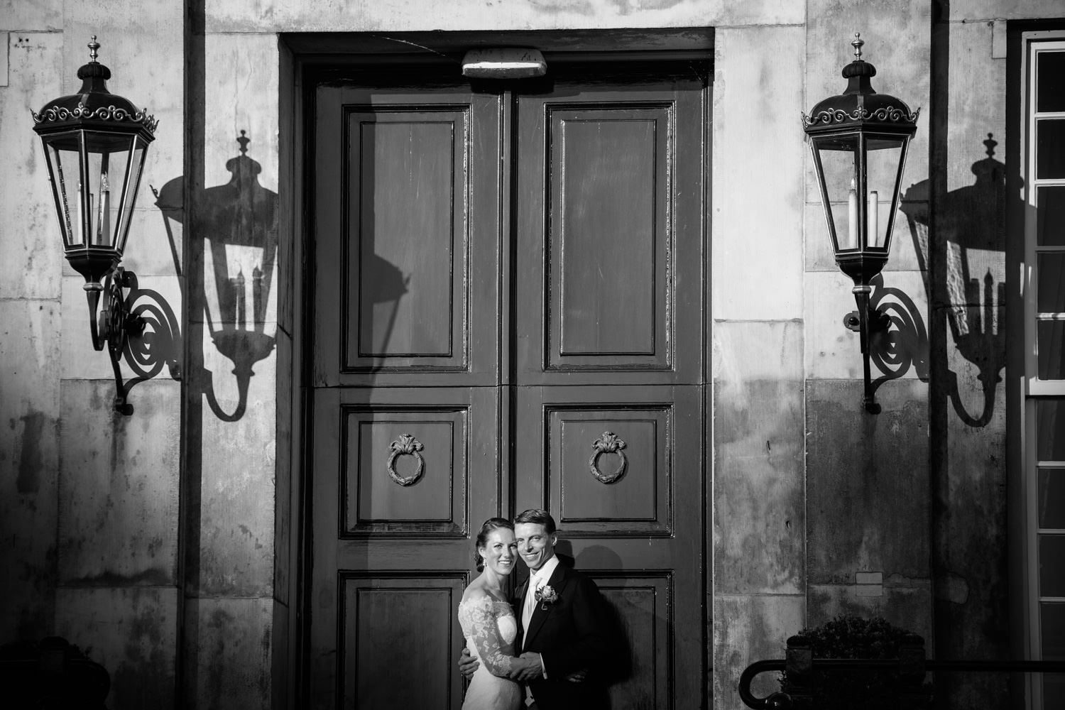 candid wedding photography
