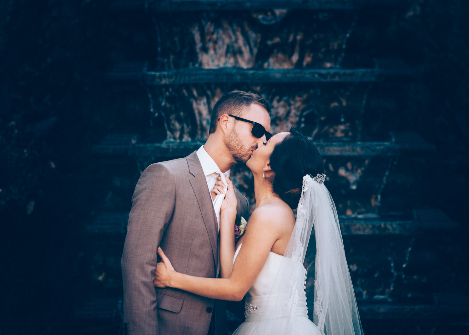 candid wedding photography photographer