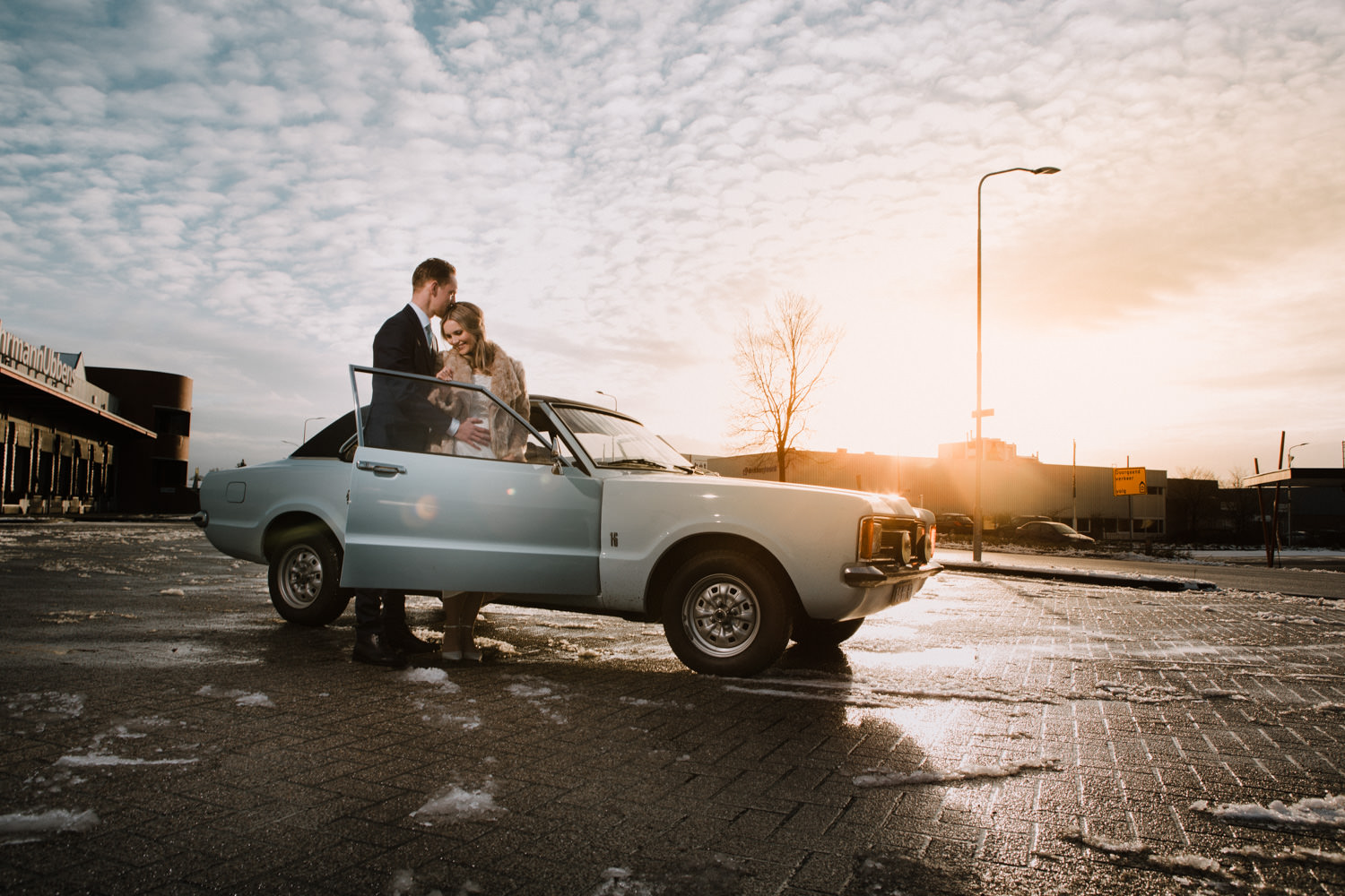 candid wedding photography